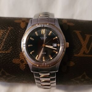 Men's‎ Citizen 2510-S020859 Two Tone Calendar Dial Quartz Watch New Battery